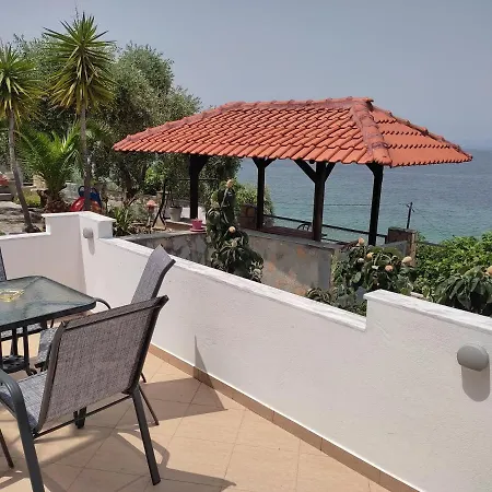 Apartment Karantola Kallirachi *