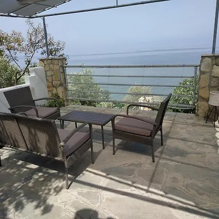 Karantola Kallirachi Apartment