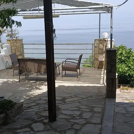 Apartment Karantola Kallirachi *