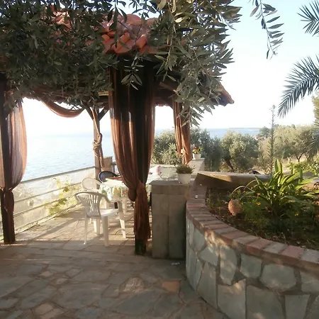 Karantola Kallirachi Apartment