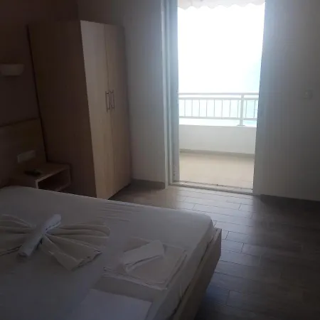 Karantola Kallirachi * Skála Kallirákhis