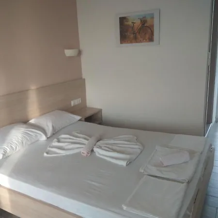 Karantola Kallirachi * Skála Kallirákhis