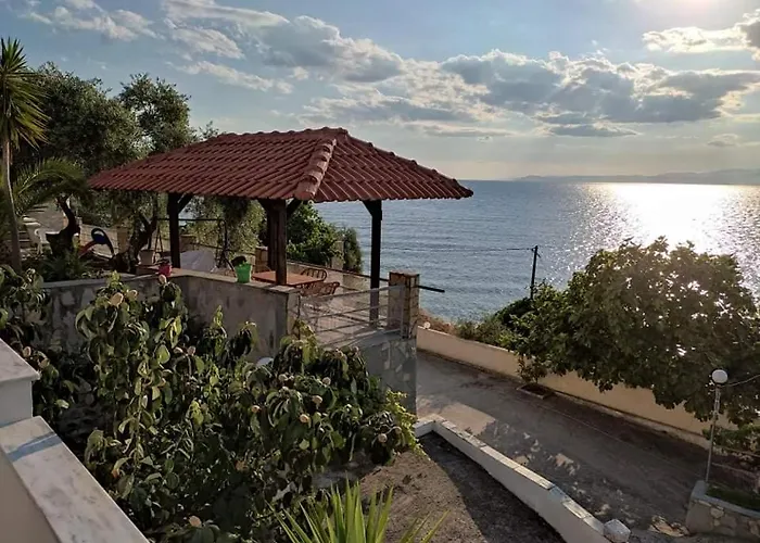 Karantola Kallirachi * Σκάλα Καλλιράχης