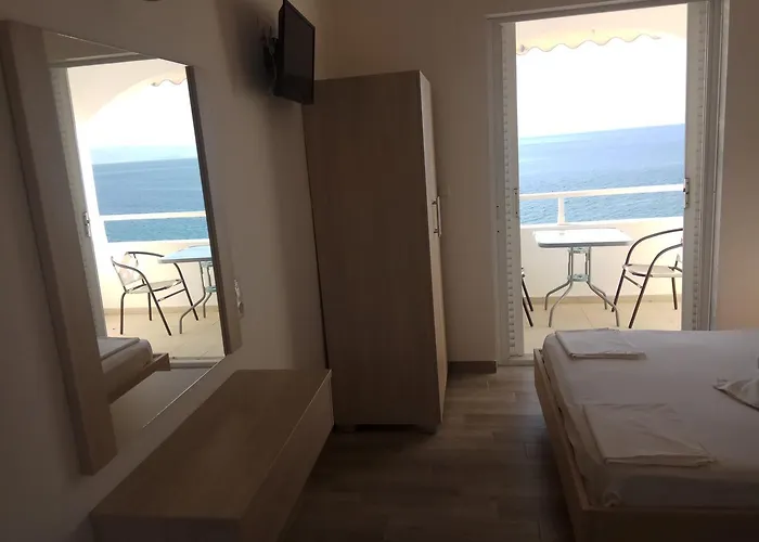 Karantola Kallirachi *