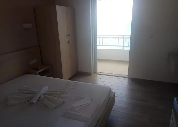 Karantola Kallirachi * Σκάλα Καλλιράχης