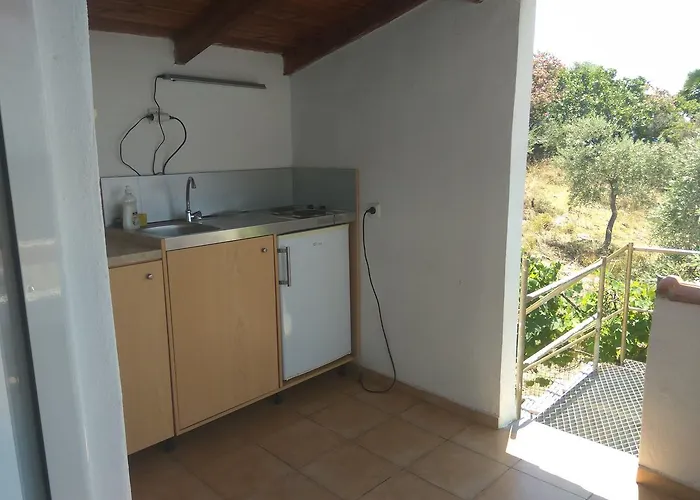 Karantola Kallirachi