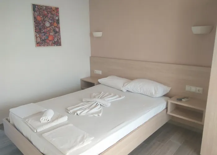 Karantola Kallirachi *