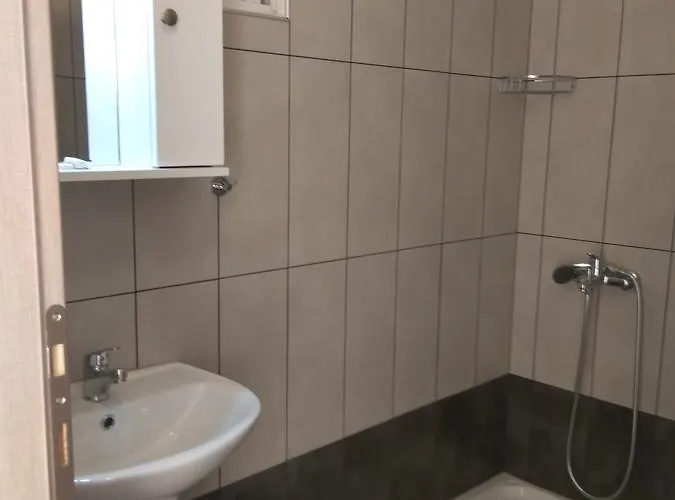 Karantola Kallirachi